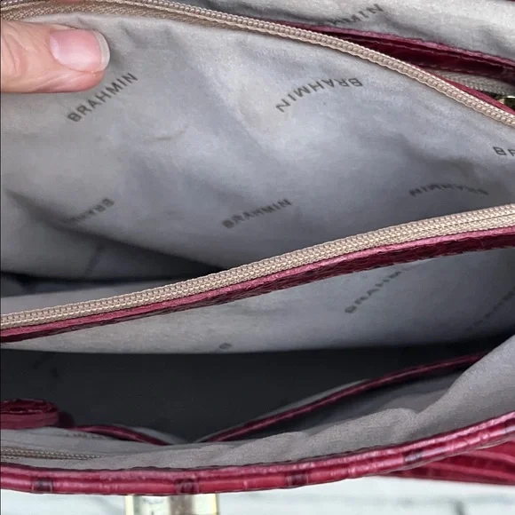 Elegant Brahmin Red Crocodile-Embossed Leather Handbag - Picture 9 of 13